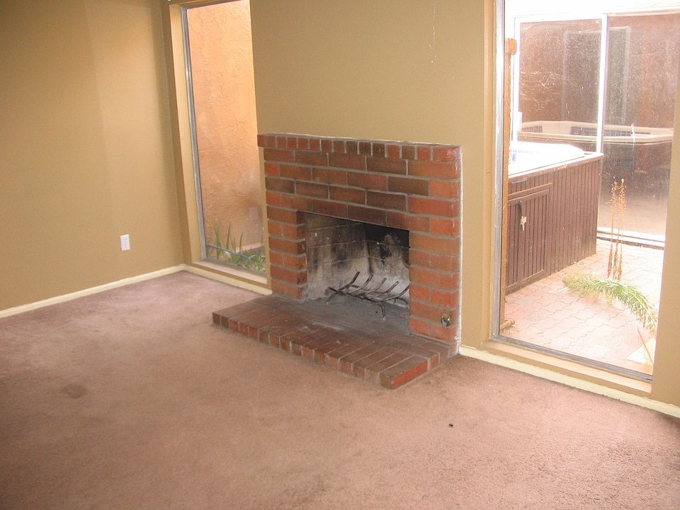 2nd image of 373 Laguna Ave
