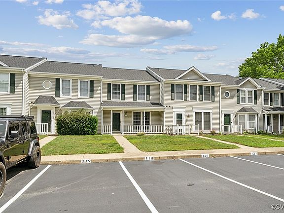3rd image of 119 Sterling Ct