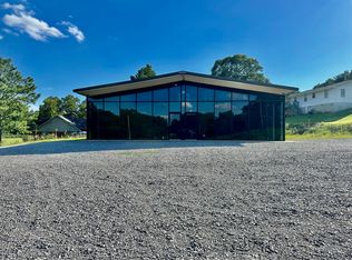 726 Frankfort Rd, Tuscumbia, AL 35674