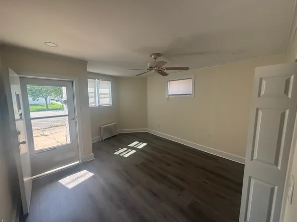 385 1st St, Hackensack, NJ 07601