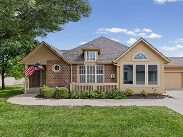 15261 S Symphony Dr Suite 3503, Olathe, KS 66062