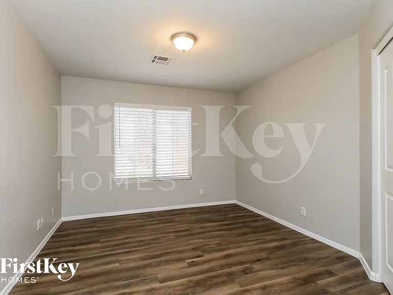 4082 E Meadow Lark Way — Photo 9