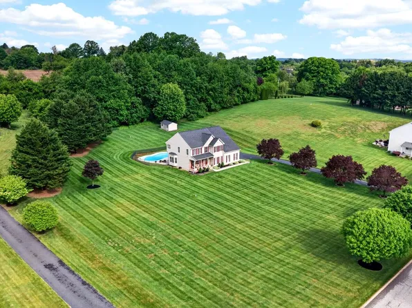 2430 Maxa Meadows Ln, Forest Hill, MD 21050