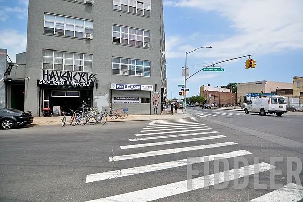 Rented by Fiddler Realty | media 10