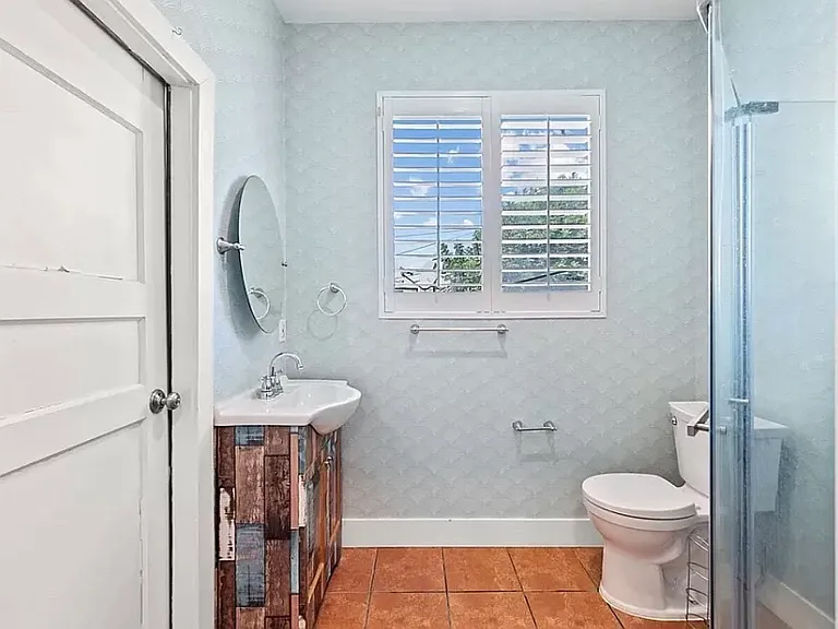 411 El Dorado St — Photo 13