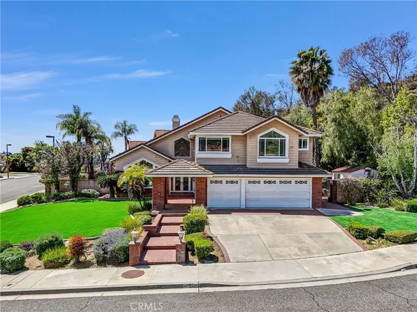 1 El Vecino Pl, Pomona, CA 91766