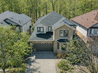 361 Red Osier Rd, Waterloo, ON N2V 2V8