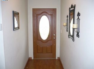 1188 Camelia Dr, Livermore, CA 94550