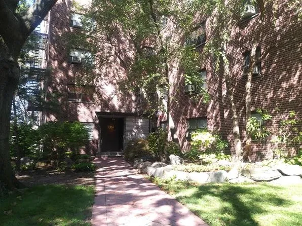 3061 Edwin Ave APT 4F, Fort Lee, NJ 07024