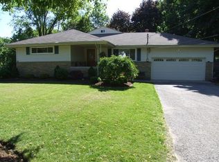 4311 Laburnum Dr, Painesville, OH 44077