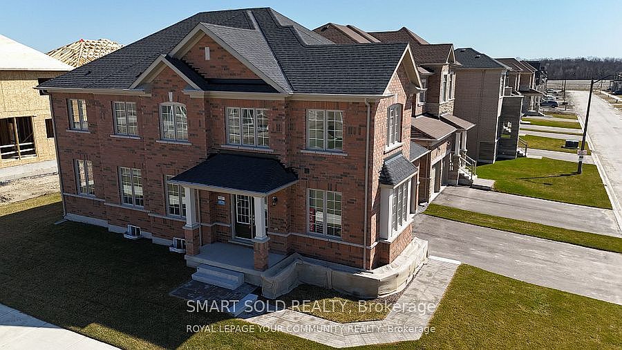 1st image of 2 Lorrain Hand Cres