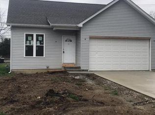 555 Elaine Rd, Whitehall, OH 43213