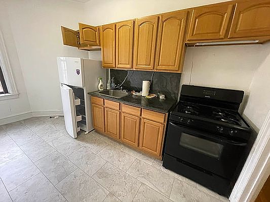 1st image of 2261 42nd St APT C6