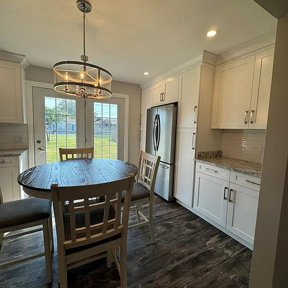 1860 Service Rd — Photo 5