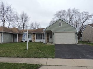 600 Thorndale Dr, Elgin, IL 60120