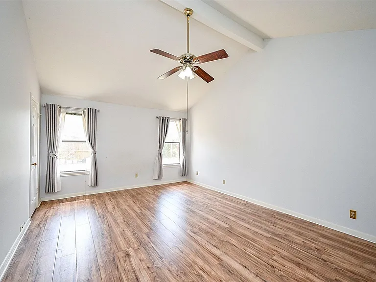 14431 Royal Hill Dr — Photo 13