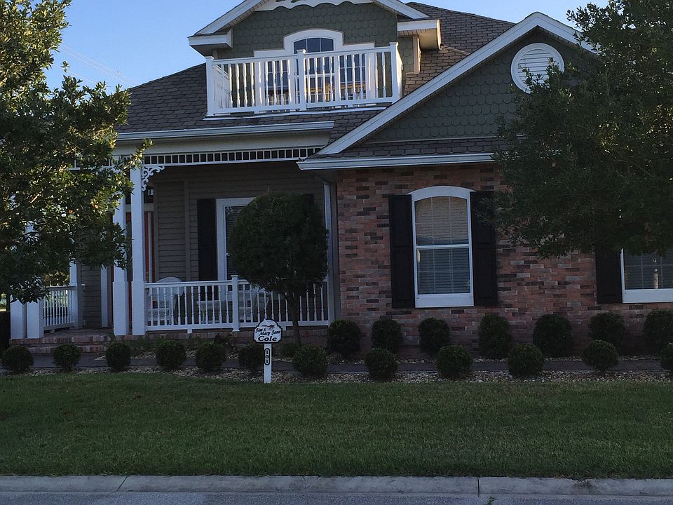 Country Charm outside, upscale living inside!