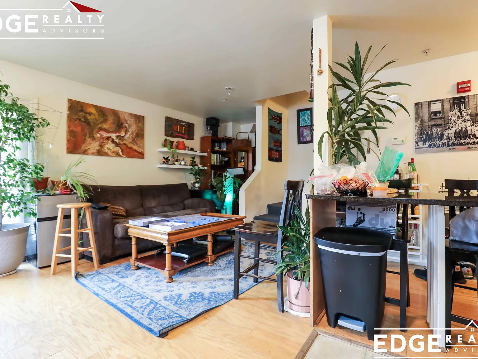 5 bed, 2.5 bath, 2000 sqft, $5,500 — Photo 4