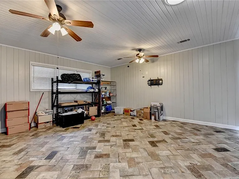 8 Highland Ln — Photo 26