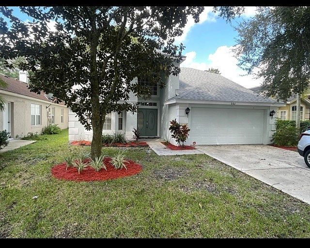 1st image of 990 N Lake Claire Cir