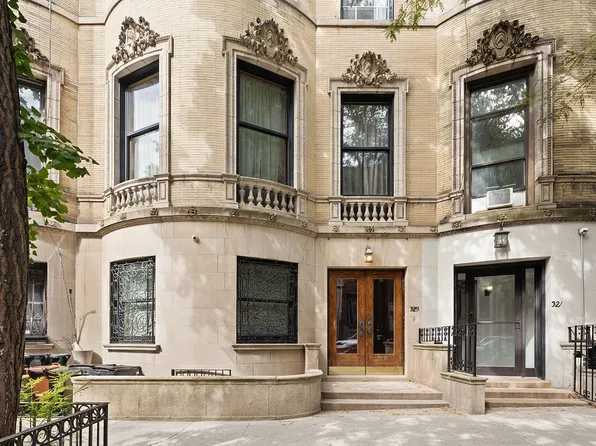 323 W 89th St, New York, NY 10024