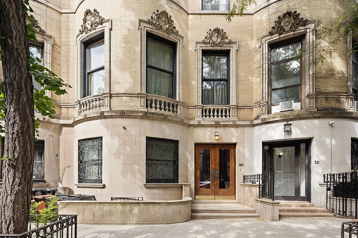 323 W 89th St photo 1