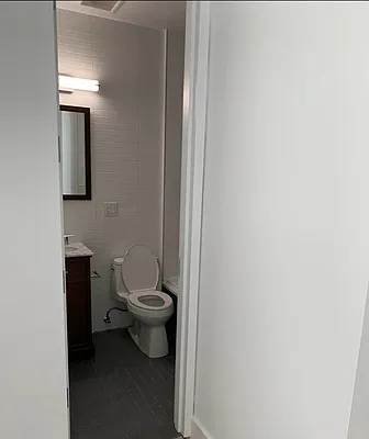 Rented by E Realty International Corp | media 15