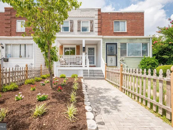3030 Manning St, Alexandria, VA 22305