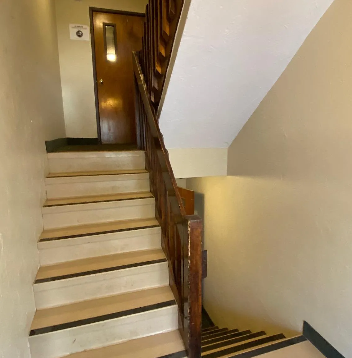 2 bed, 852 sqft, $1,900 — Photo 4