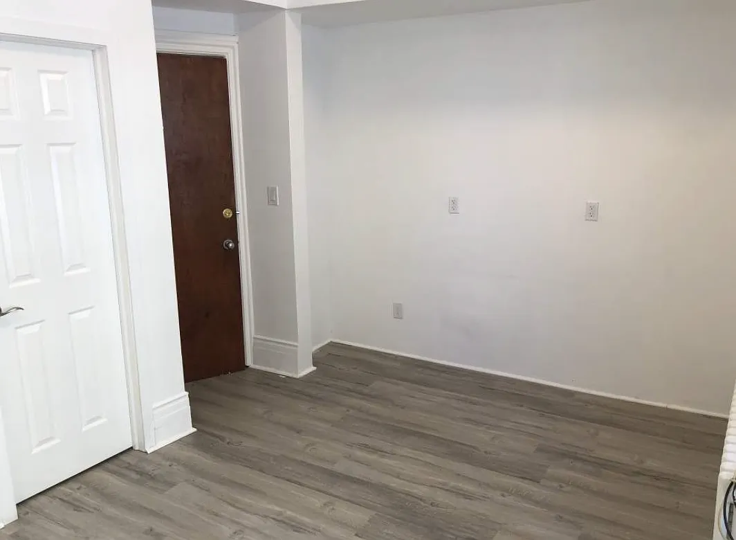 379 Cooper Street — Photo 3