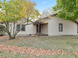 308 Spring Cir, Urbana, IL 61802