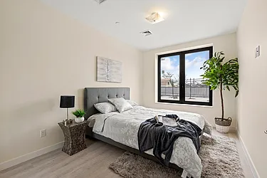 Sold by Nest Seekers International