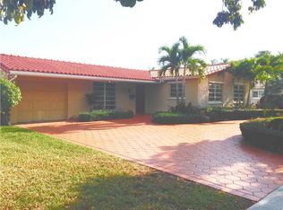 9971 SW 105th Ave, Miami, FL 33176