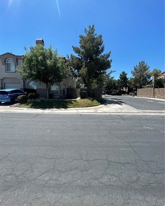 1st image of 1619 Xanadu Dr