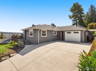 8715 S 115th Pl, Seattle, WA