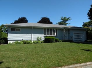 13 Valerie St, New Bedford, MA 02740
