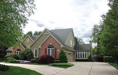 1st image of 2920 Warner Dr