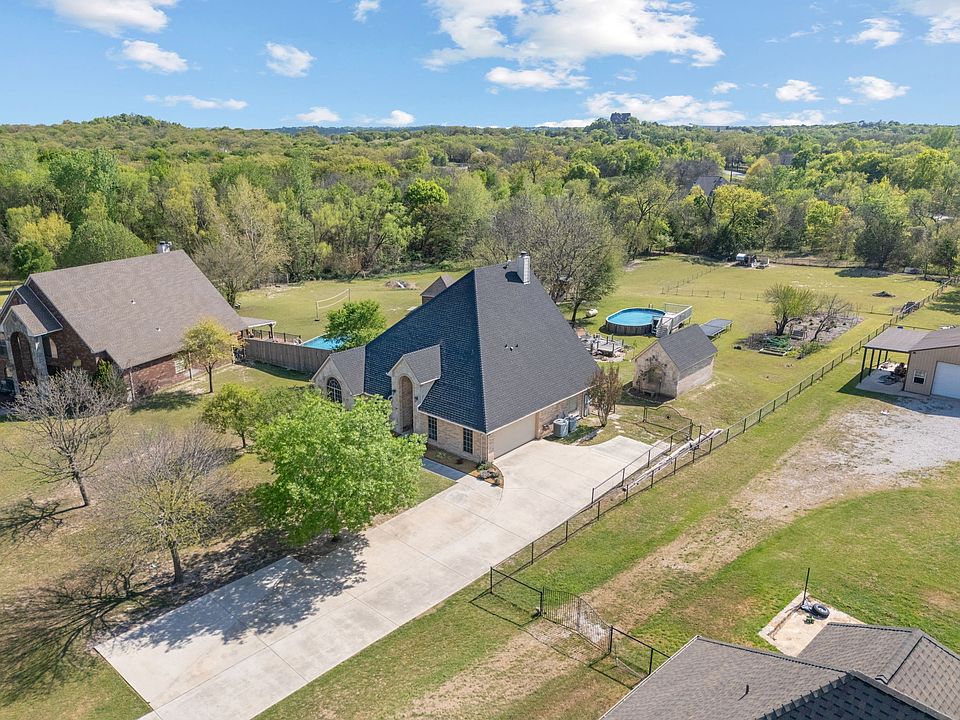 1st image of 112 Waterfall Ct