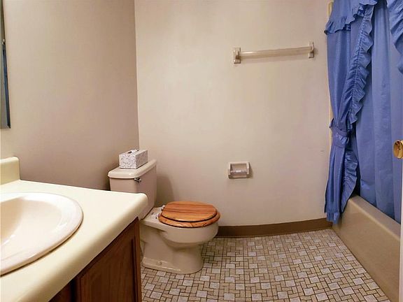 3rd image of 205 Woodhaven Ct #205