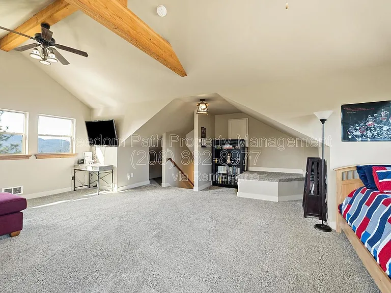 721 Sanctuary Hls — Photo 37