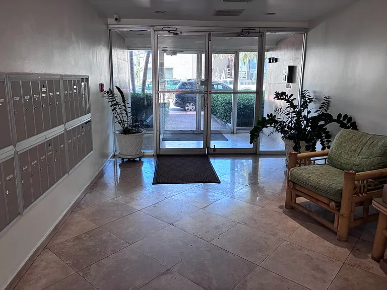 7620 Carlyle Ave #504 — Photo 22