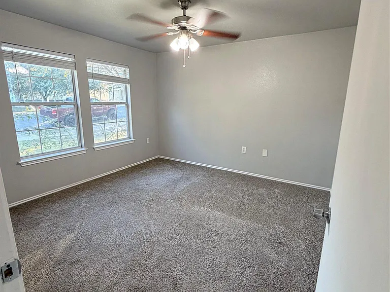 17808 Golden Valley Dr — Photo 8