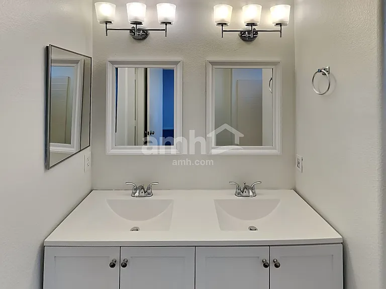 9395 Santa Fe Rose St — Photo 12