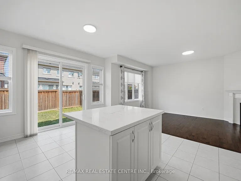 99 Colville Pl — Photo 24