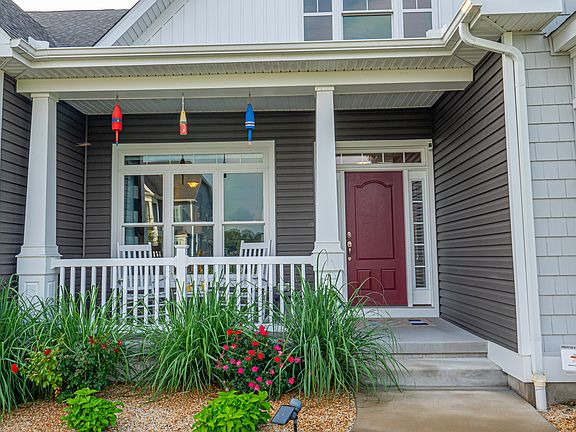 4th image of 33326 Bayberry Ct