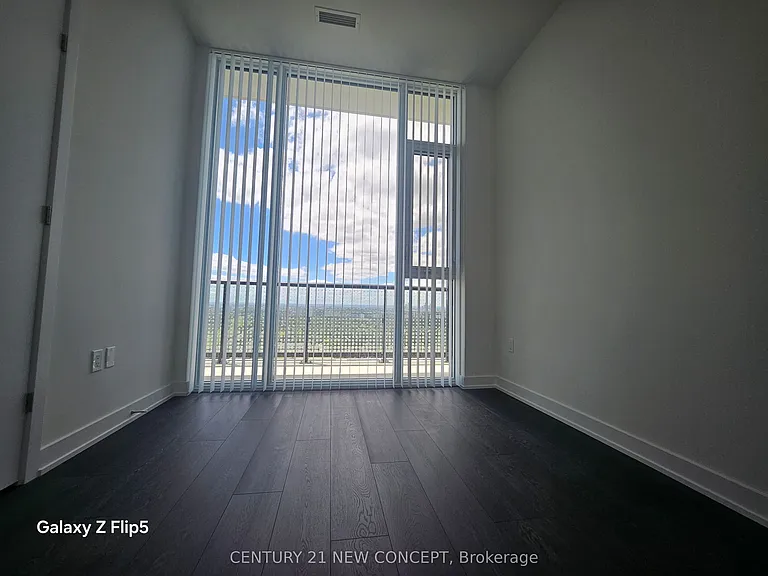5858 Yonge St #Penthouse 26 — Photo 9