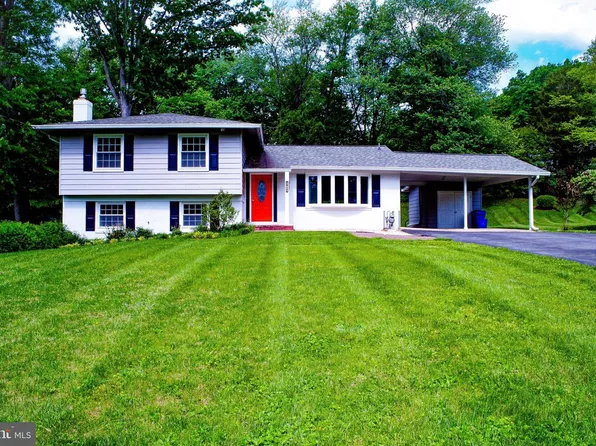 17804 Park Mill Dr, Derwood, MD 20855
