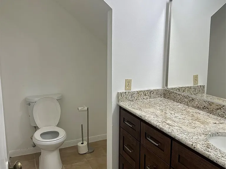16506 Canario Dr — Photo 10