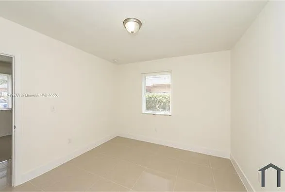 1530 NW 51st St #A — Photo 5