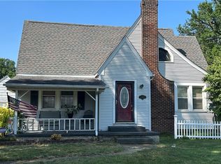 924 Churchill Rd, Girard, OH 44420